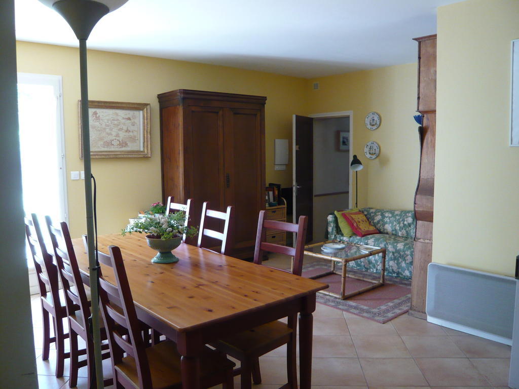 Le Soubiran Bed & Breakfast Berat Exterior foto