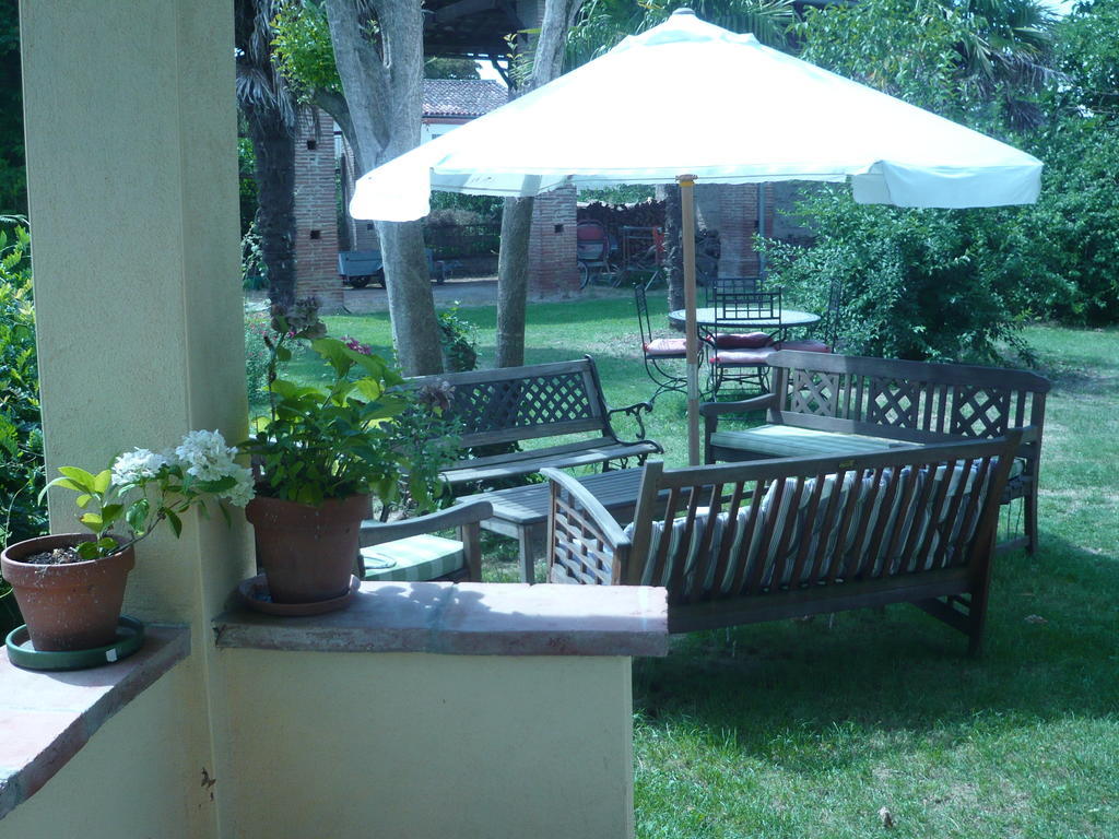 Le Soubiran Bed & Breakfast Berat Exterior foto